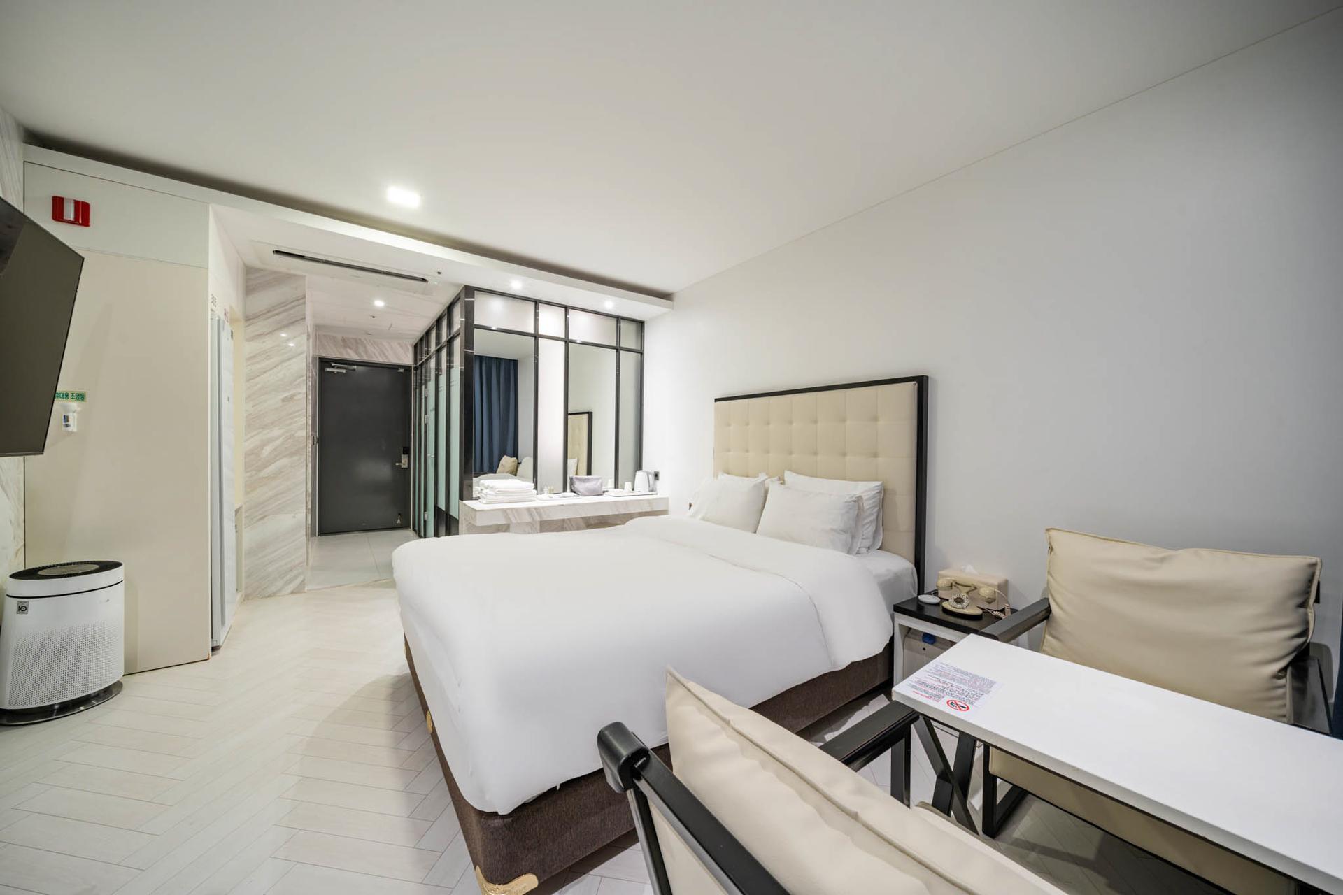 Daegu Dongseongro Hotel Labella