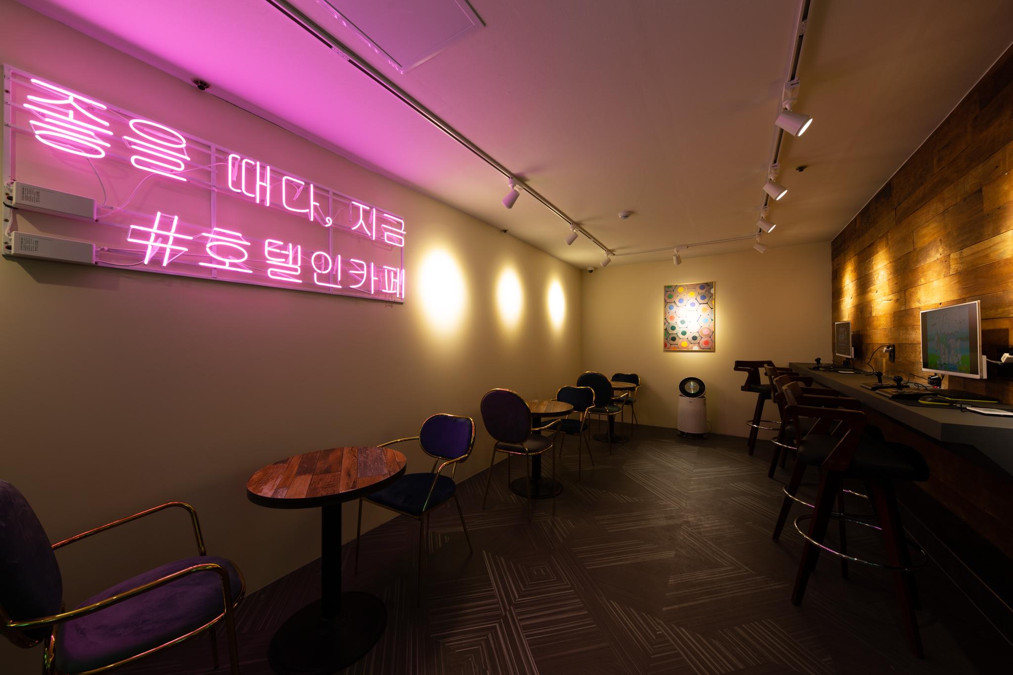 Doksan Hotel In Cafe-15