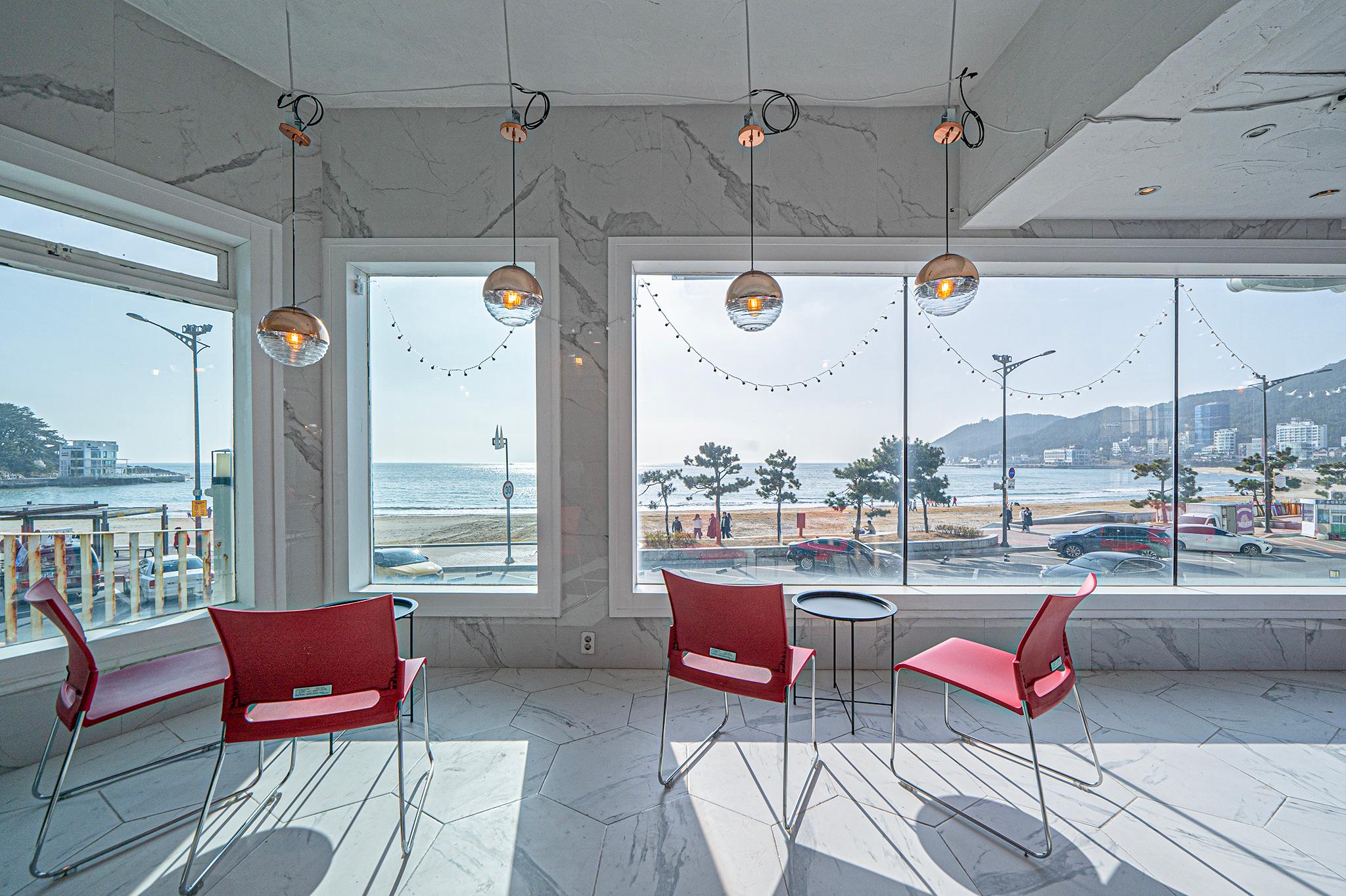 Busan Songjeong Sloth-5