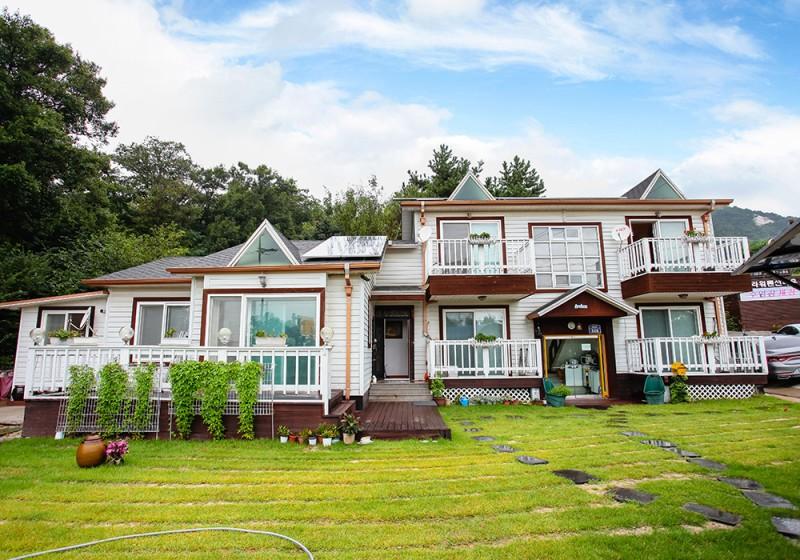 Ganghwa Gil Pension-9