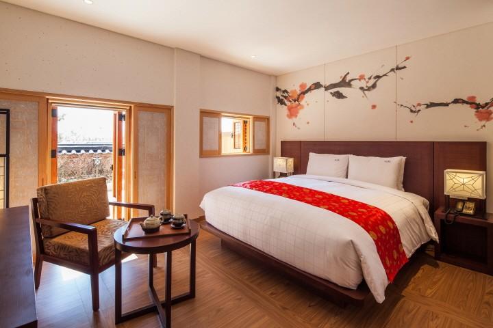 Gyeongwonjae by Walkerhill-2