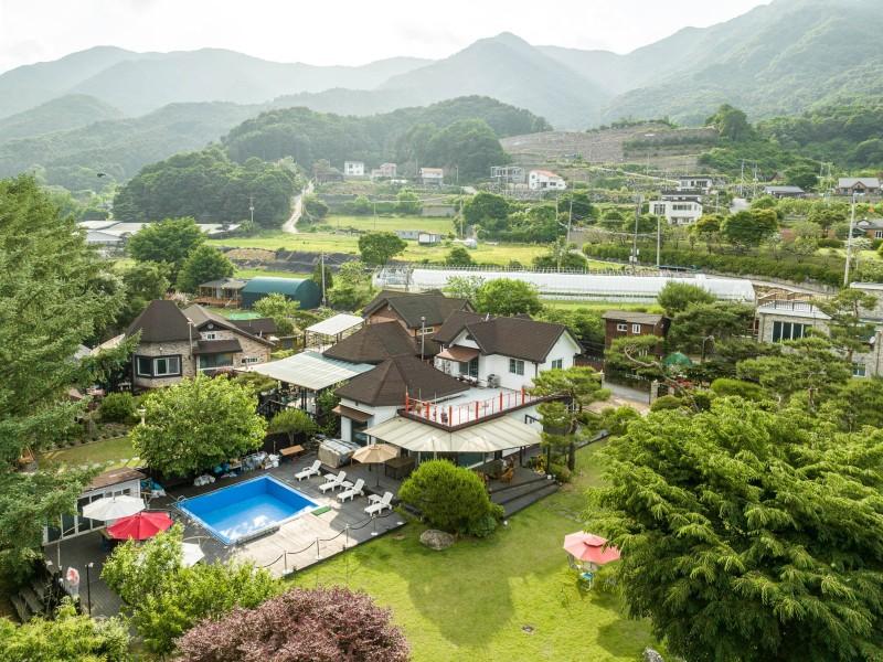 Namyangju Rania Pool Villa Pension-17