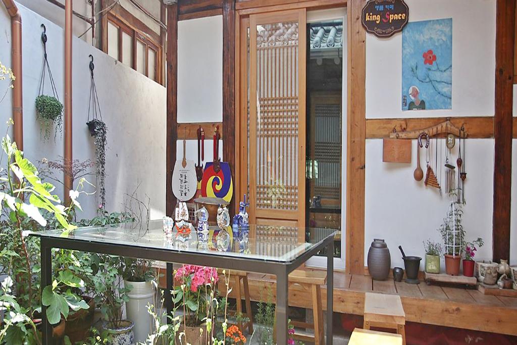 Seochon Nuhadang Hanok Stay-18