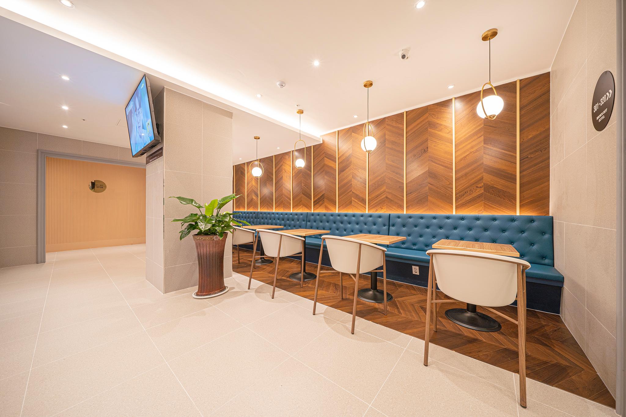 Ansan Brown Dot Gojan Branch-4