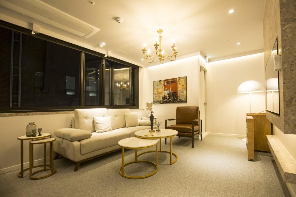 UH Suites The Jongno-10