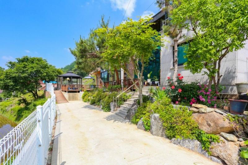 Yangpyeong Saesoon Pension-7