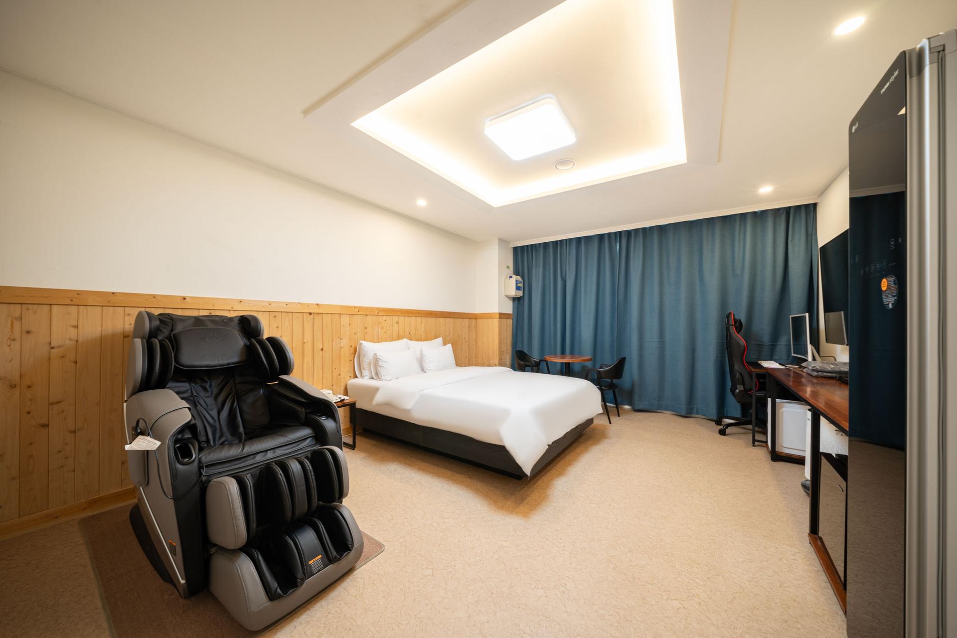 Hyper Hotel, Jungang-dong, Changwon