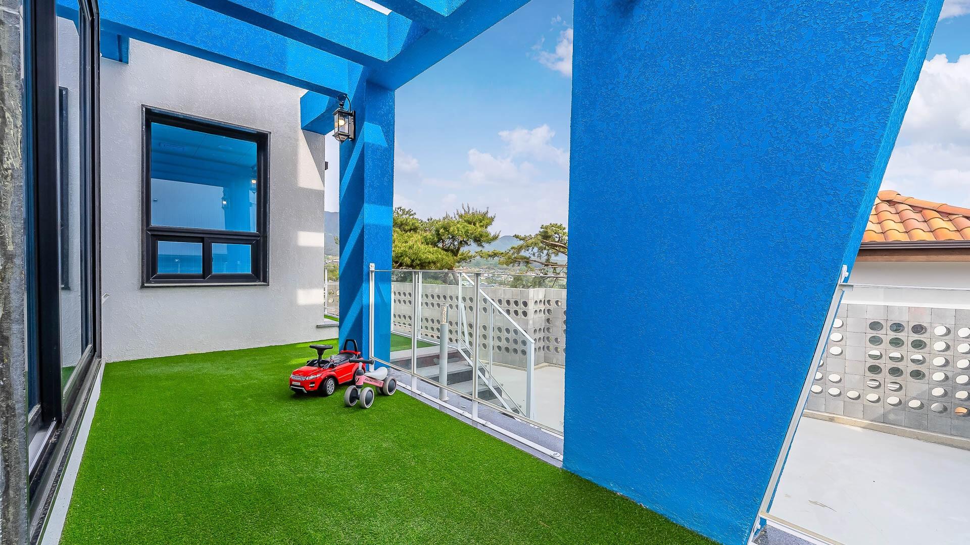 Cookie & Ice cream Kids Pool Villa-33