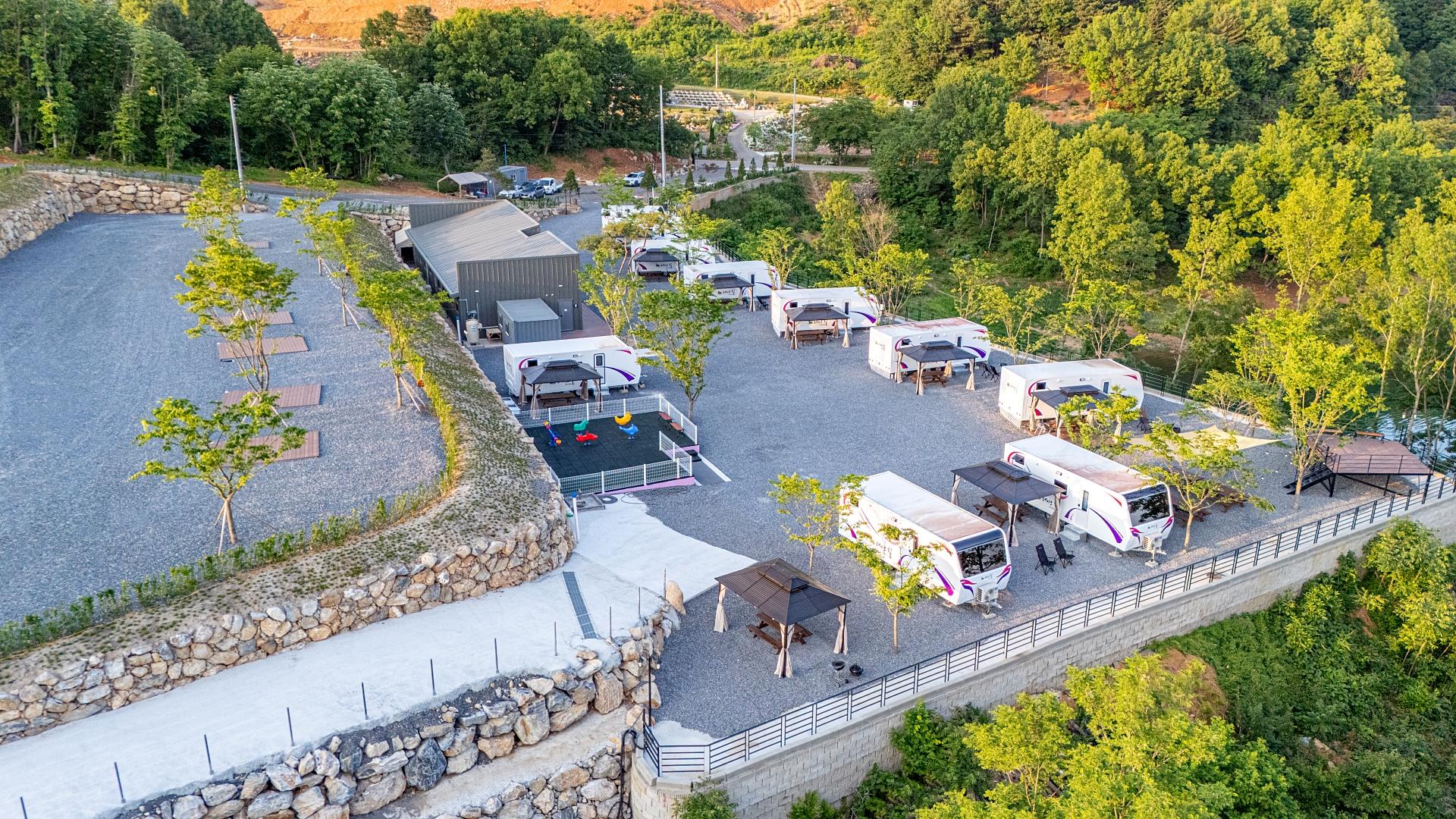 Jecheon Lake Hill Camp