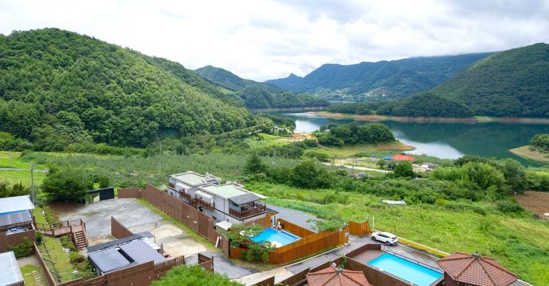 Chungju Morning Lake SPA Pension