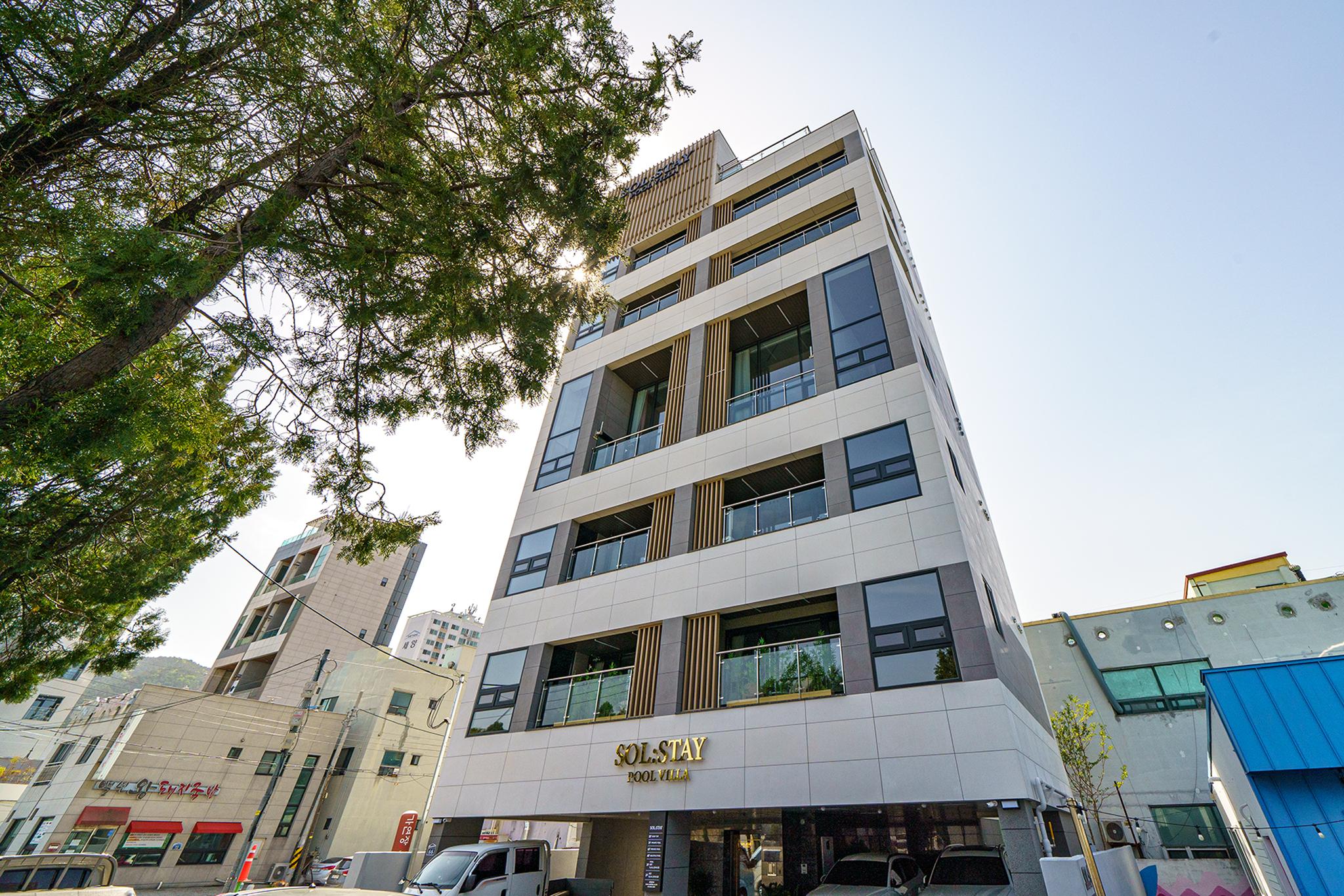 Busan Songjeong Solstay Pool Villa & Ryokan-12