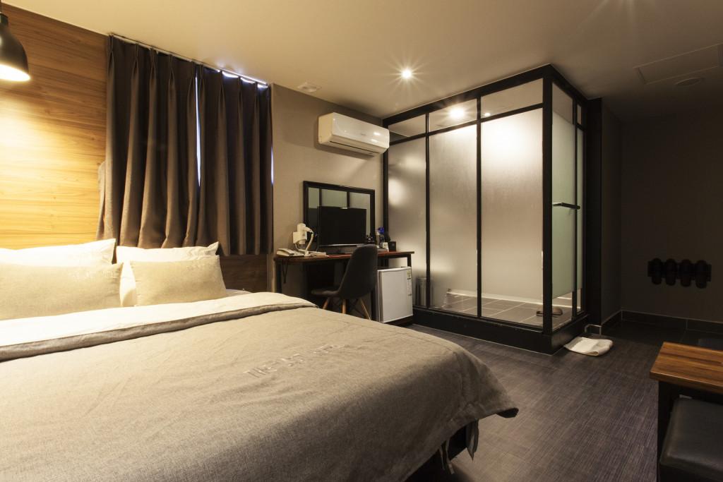 Nampo The Last Hotel-3