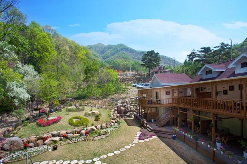 Gapyeong Eco Pension-12