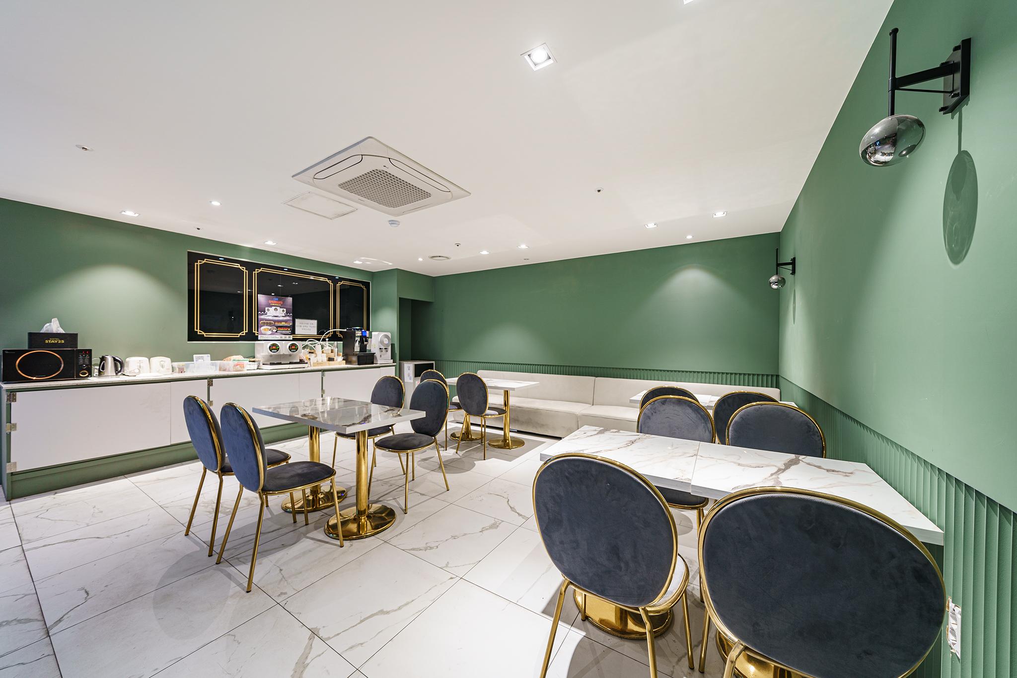 Suwon Yeongtong Stay 25-7