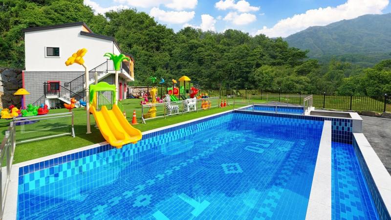 Gapyeong Ttoto Kids Pool Villa-11