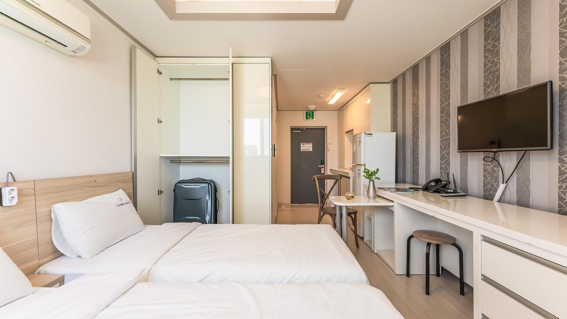 Stay Well Hotel