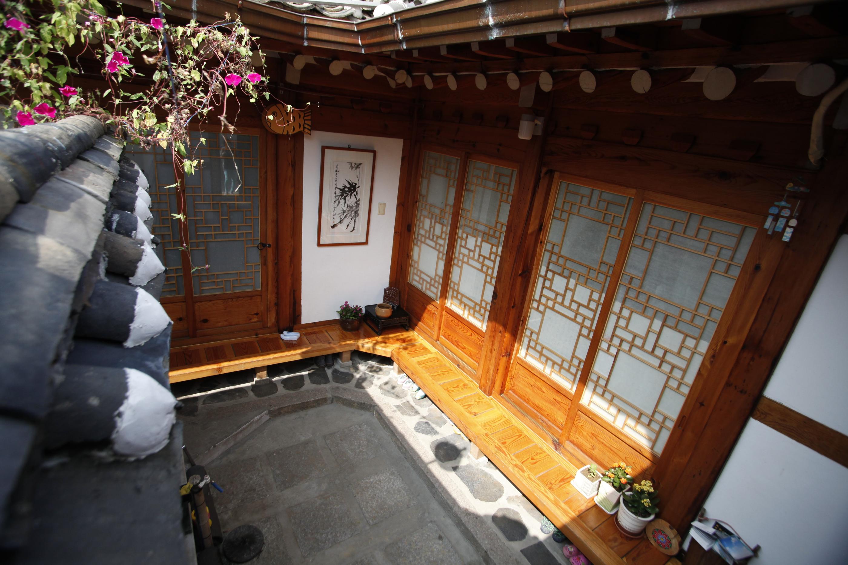 Jongno Inwoo House-3