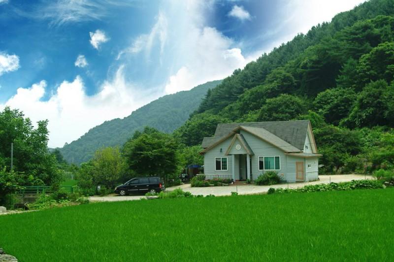 Gapyeong Eoreumgol
