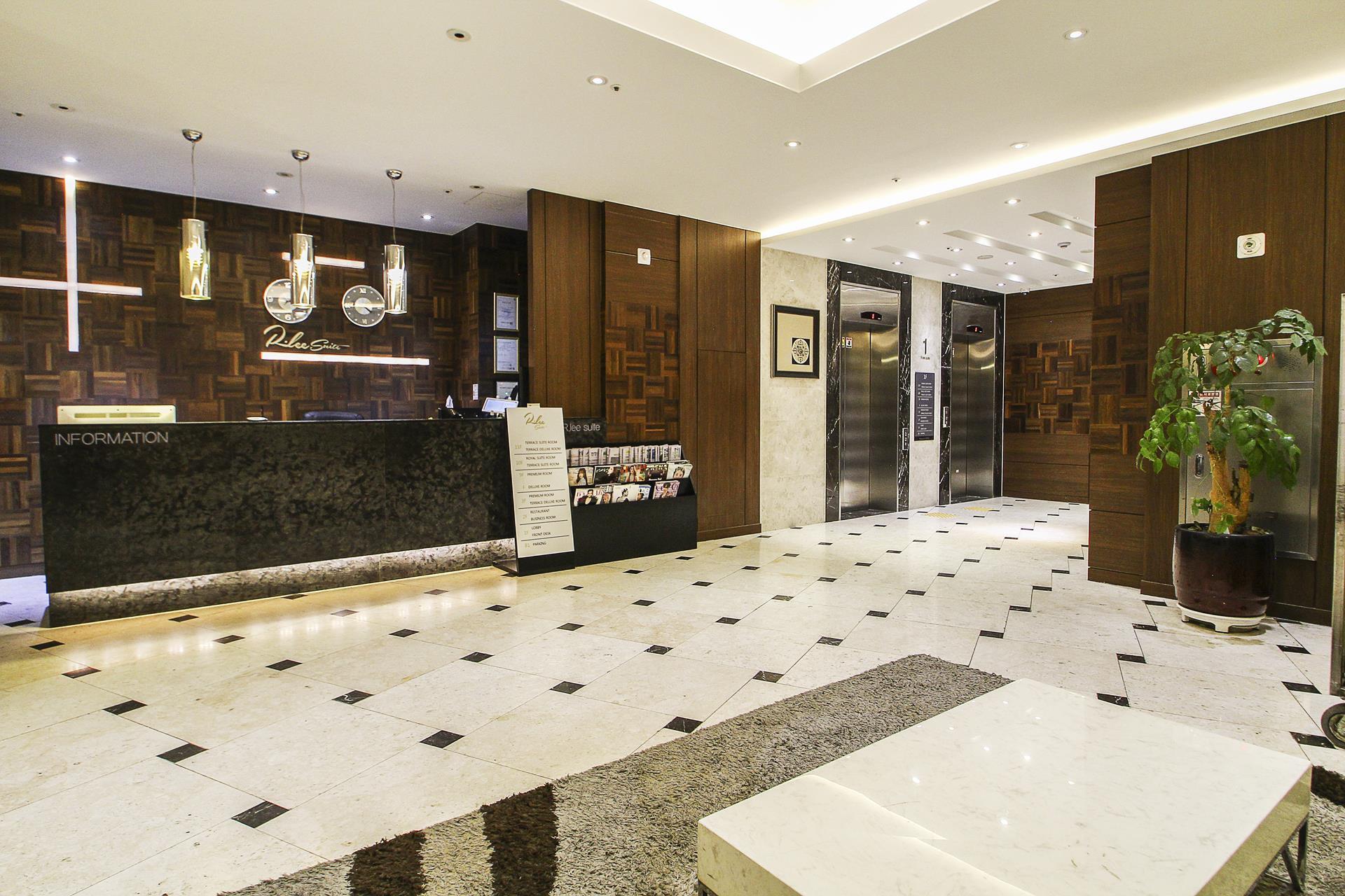 Ganseok Alice Suite Hotel-24