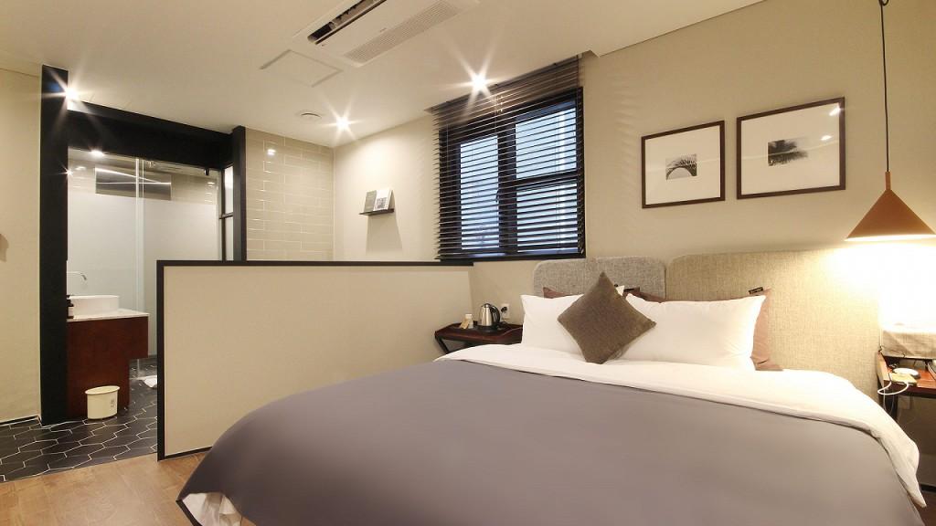 Yangjeong Brown Dot-6