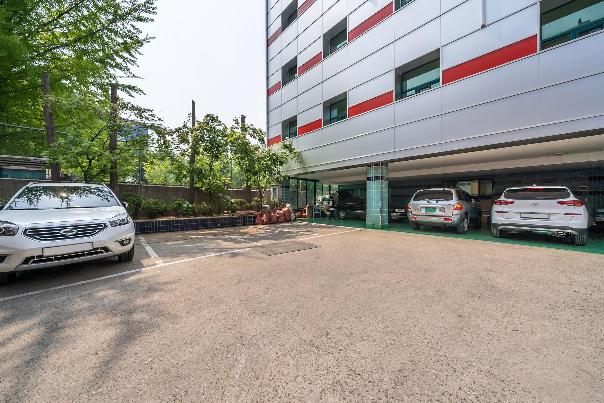 Suwon Station Hotel MOM-8