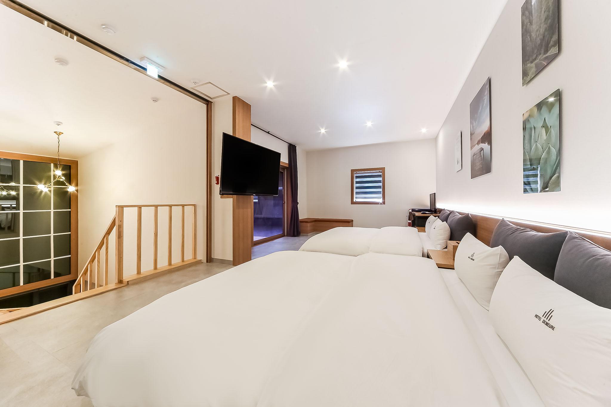 Ulsan Yeongnam Alps Demeure Hotel