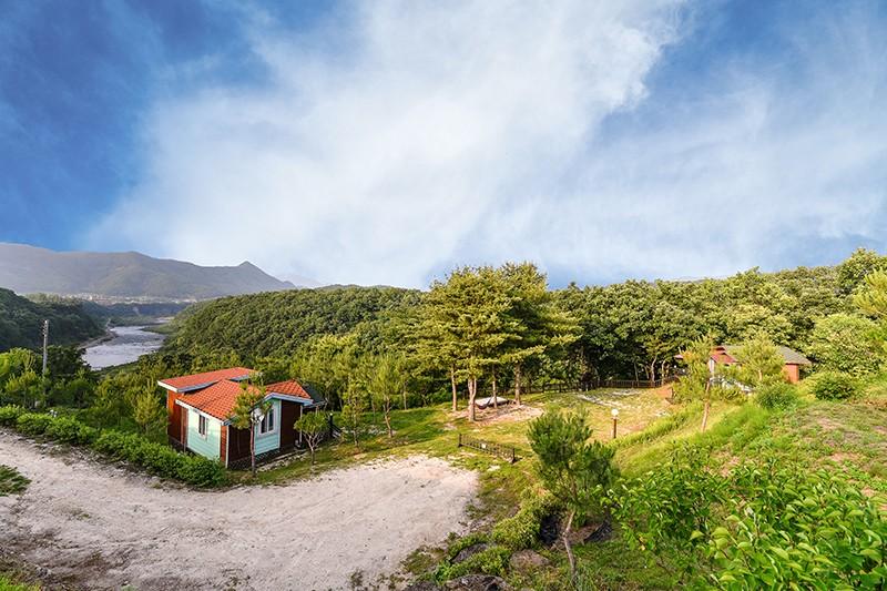 Yeoncheon Solnaeeum Tiny House-9