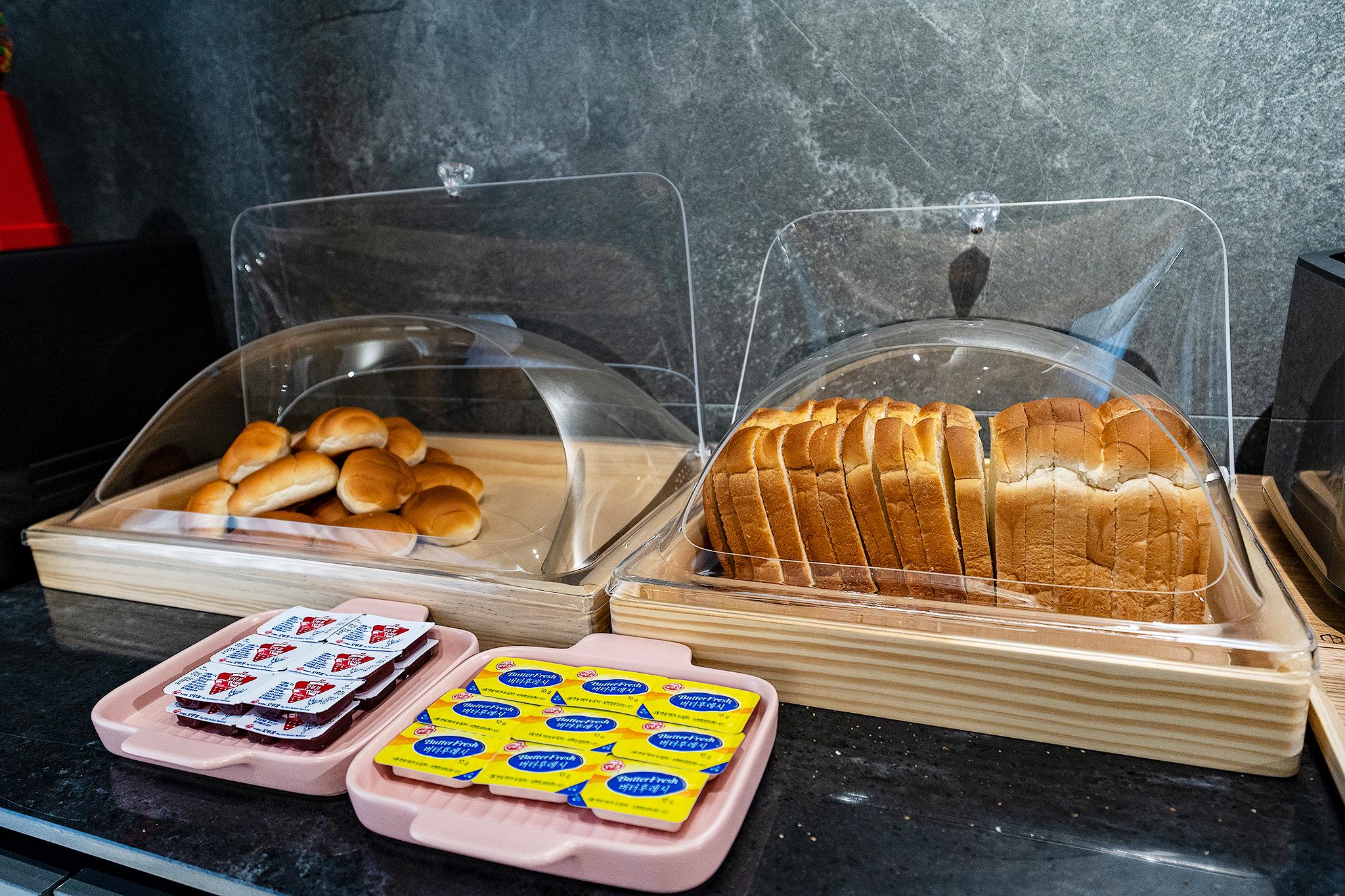 Kimpo Amuse Hotel-14