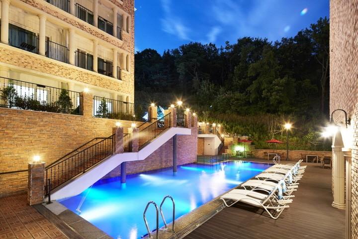 Hotel Thesoom Forest-2