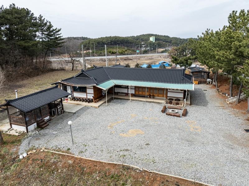 Taean Dolmeong Pension