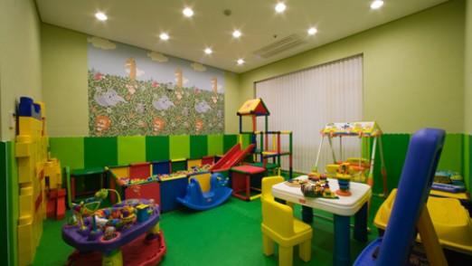 Fraser Place Central-8