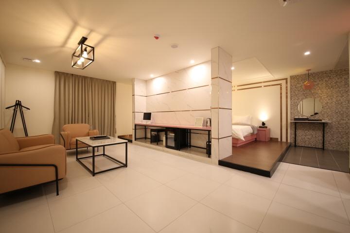 Cheonan U-Design Hotel