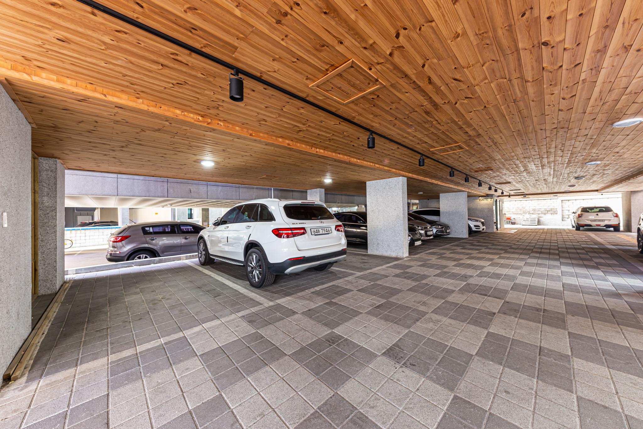 Suwon Staion Ivy Stay-14