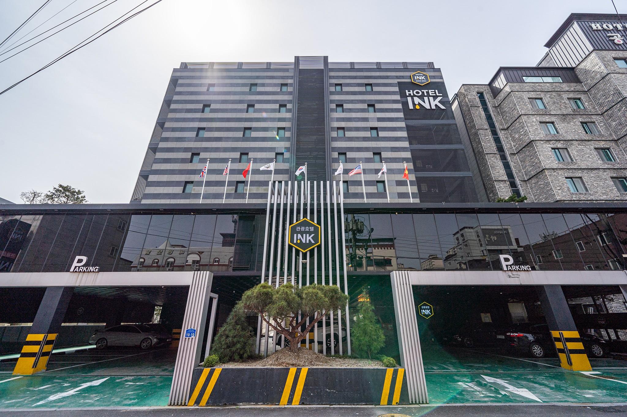 Gong-Ju TouristHotel INK-3