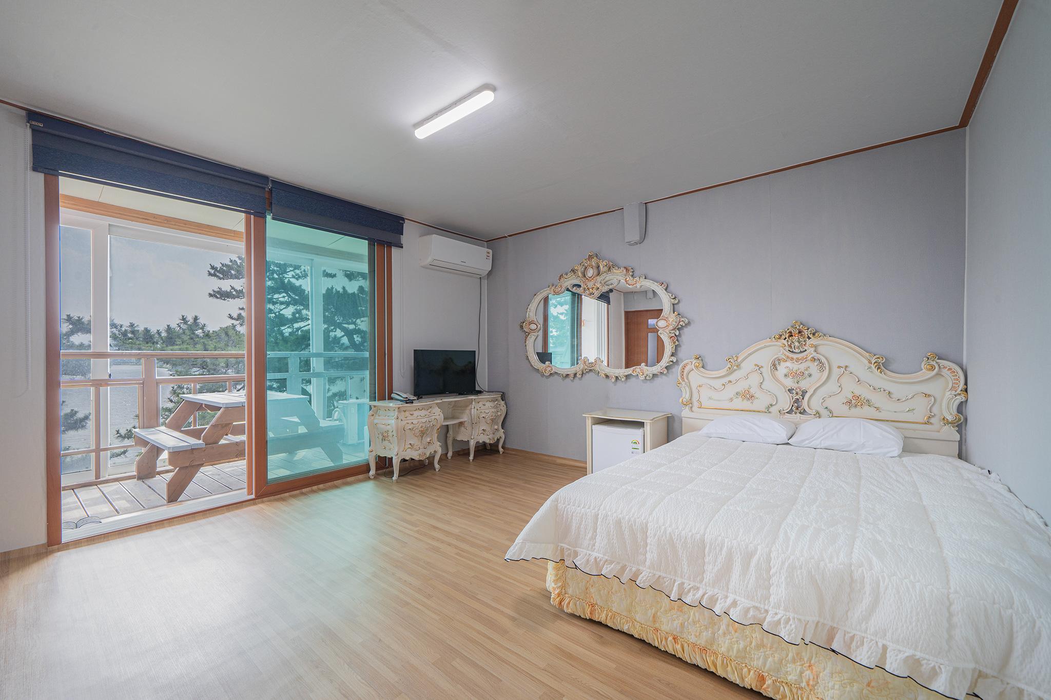 Gangneung Gyeongpodae New Hosu