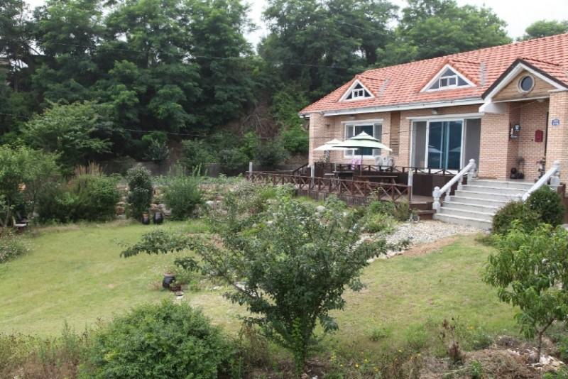 Uljin Dararaeuihaengbok Pension