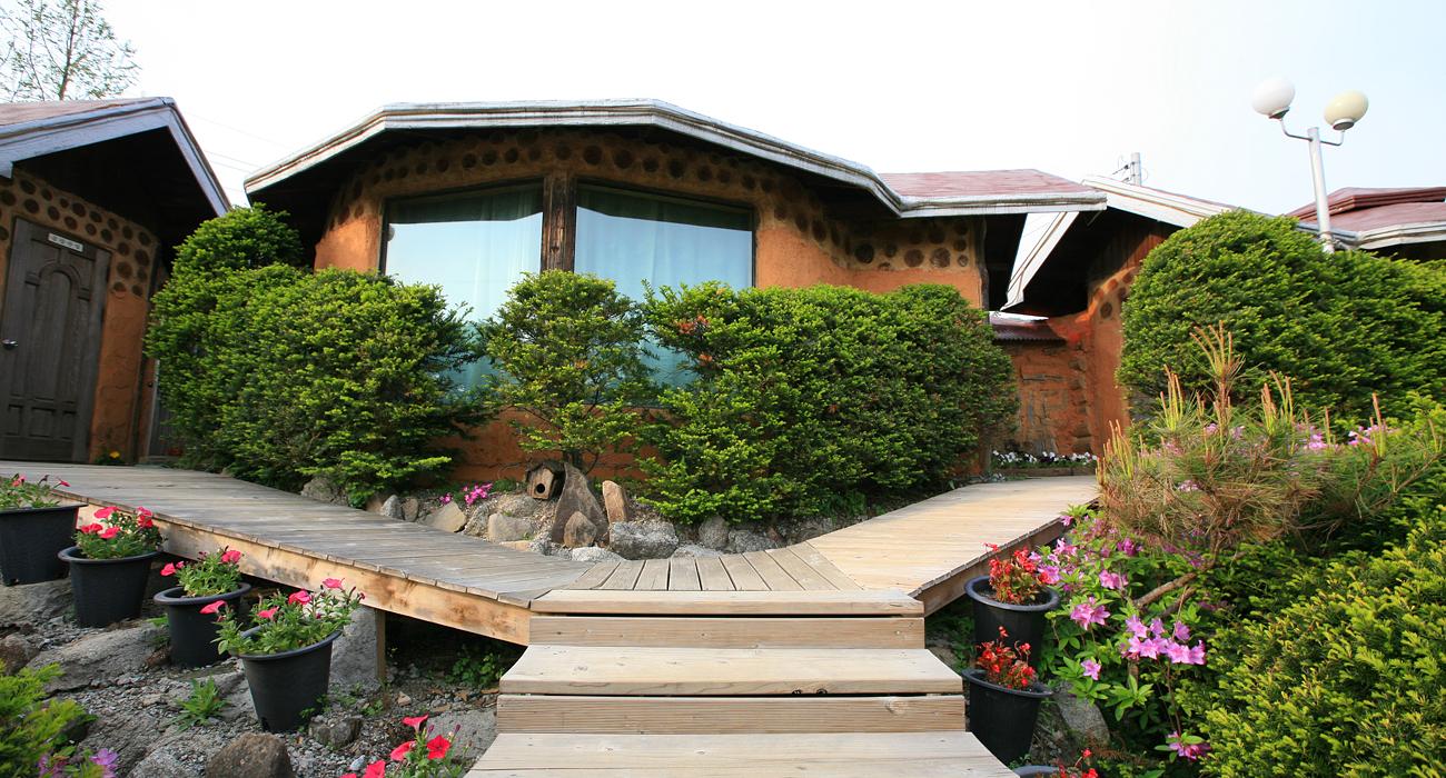 Hoengseong Sancheon Todamjip Pension