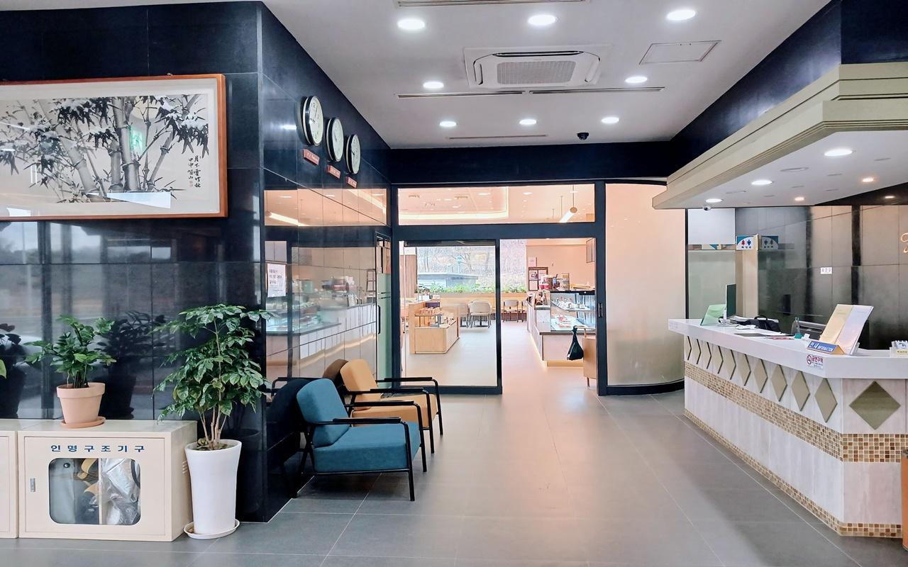 Gangwhado Fressia Tourist Hotel-10
