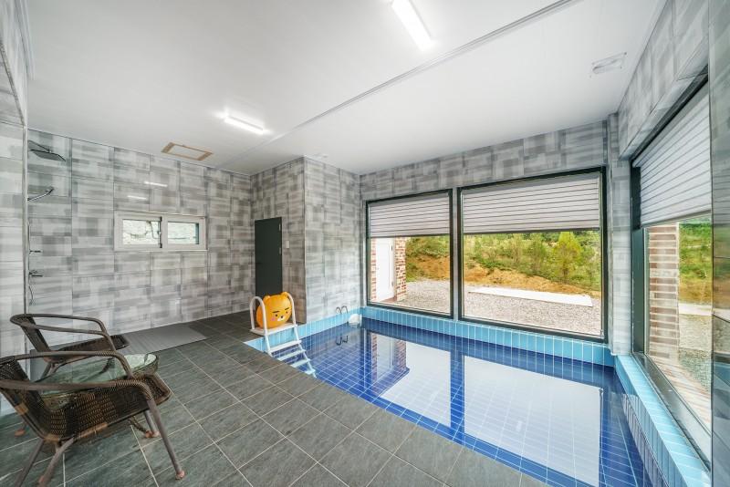 Hongcheon Lamarica Pension (near Vivaldi Park)