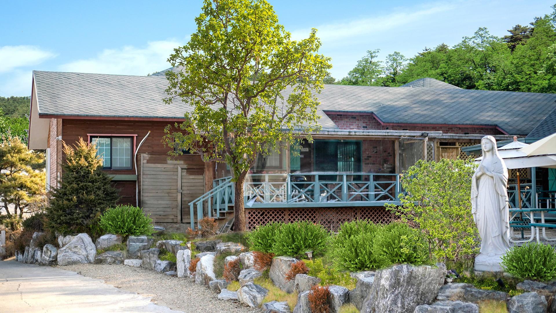 Ganghwa French Garden Pension-7