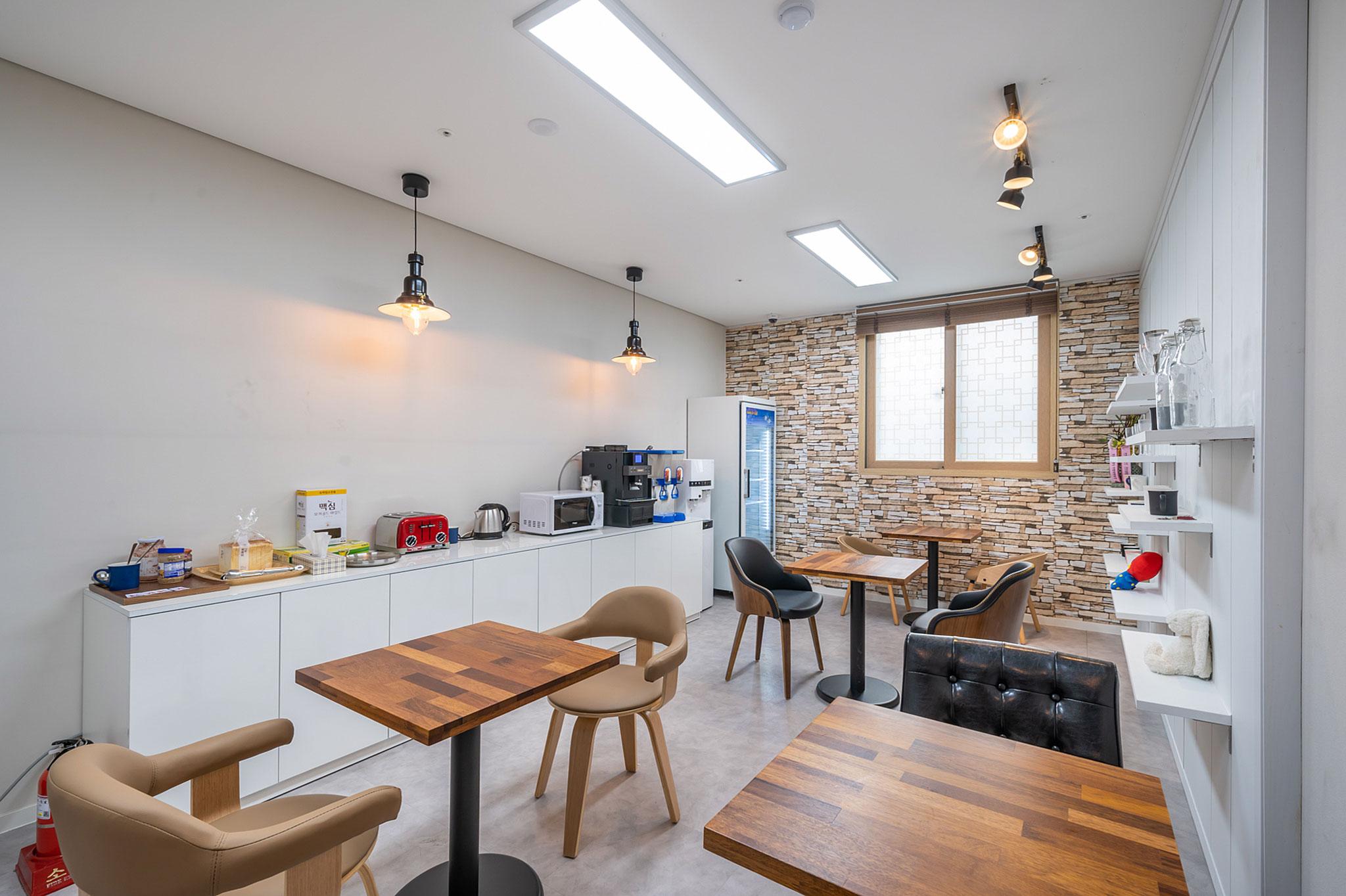 Gwangmyeong Golden River Hotel-4