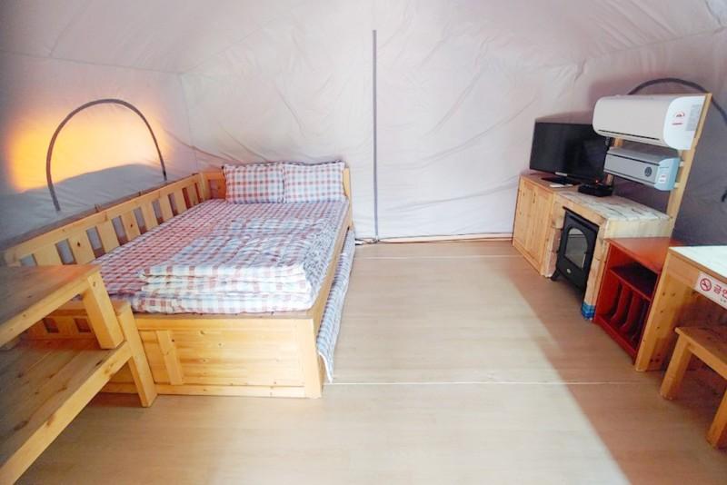 Yeoncheon Godaesan Camping Resort-6