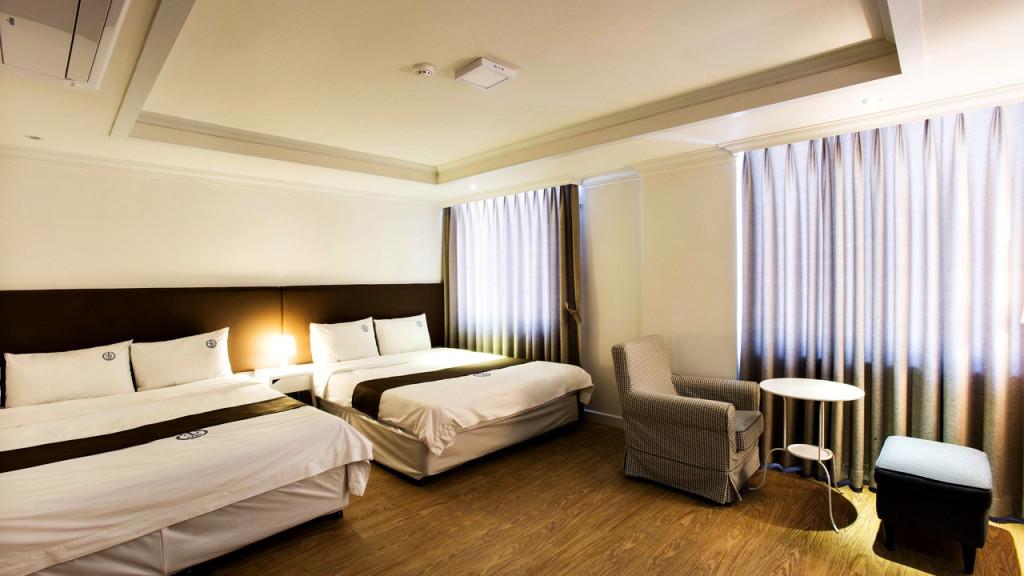 Busan Yeongju-dong Hillside Hotel-4