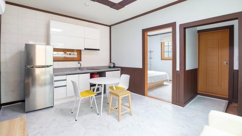 Taean Lake and Sea Pension