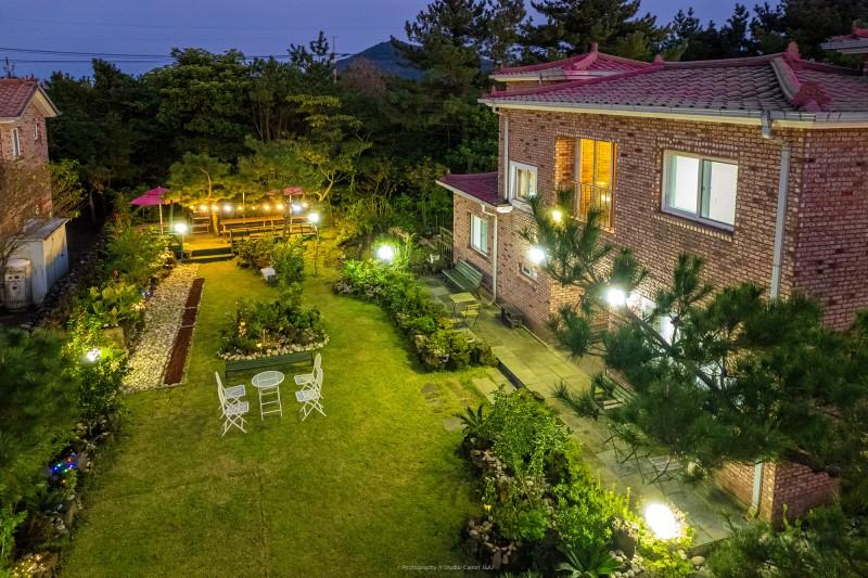 Jeju Herb Pension