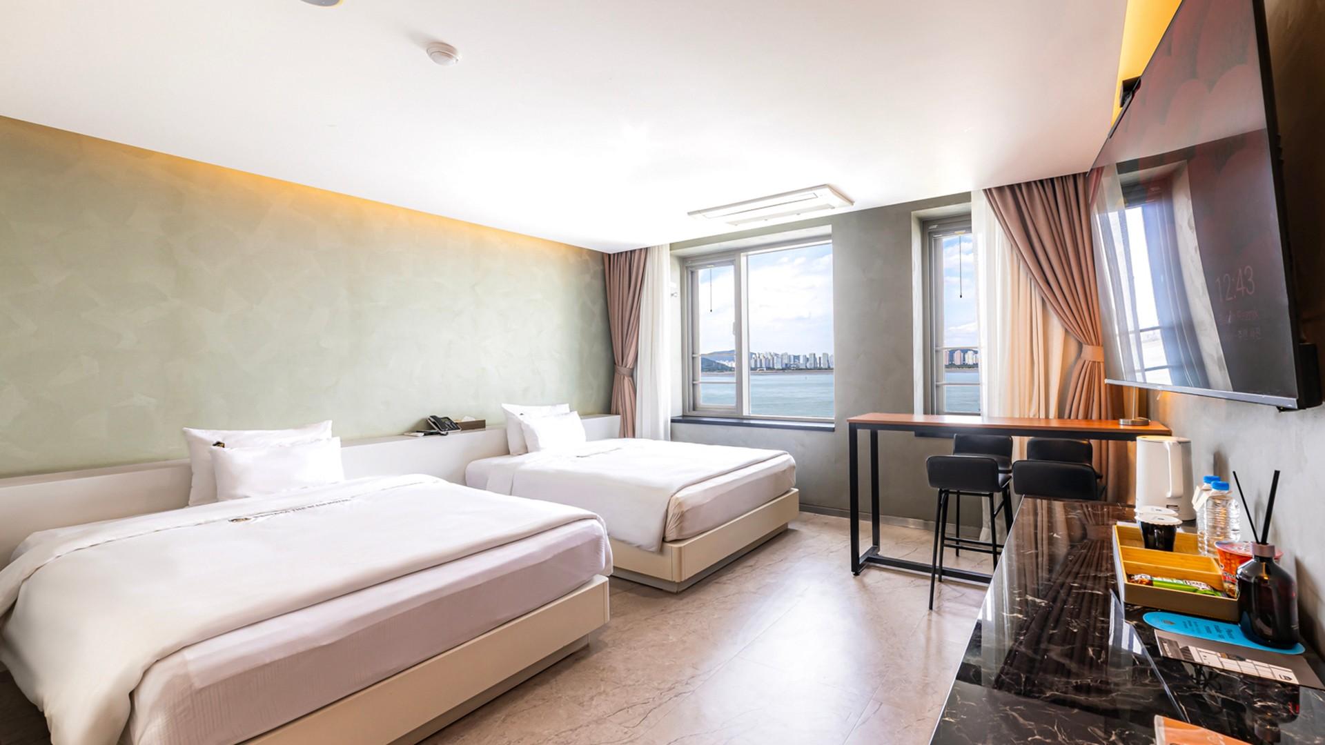 슈퍼 디럭스 트윈