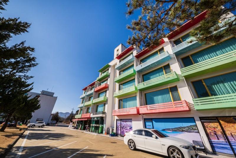 Gapyeong Club Board Resort Pension-51