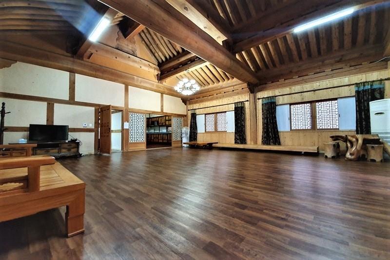 Jeongeup Naejangsan Hanok Pension