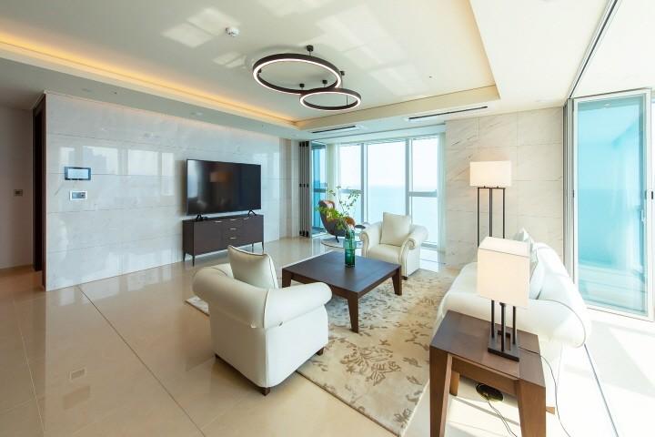 L City Residence-13