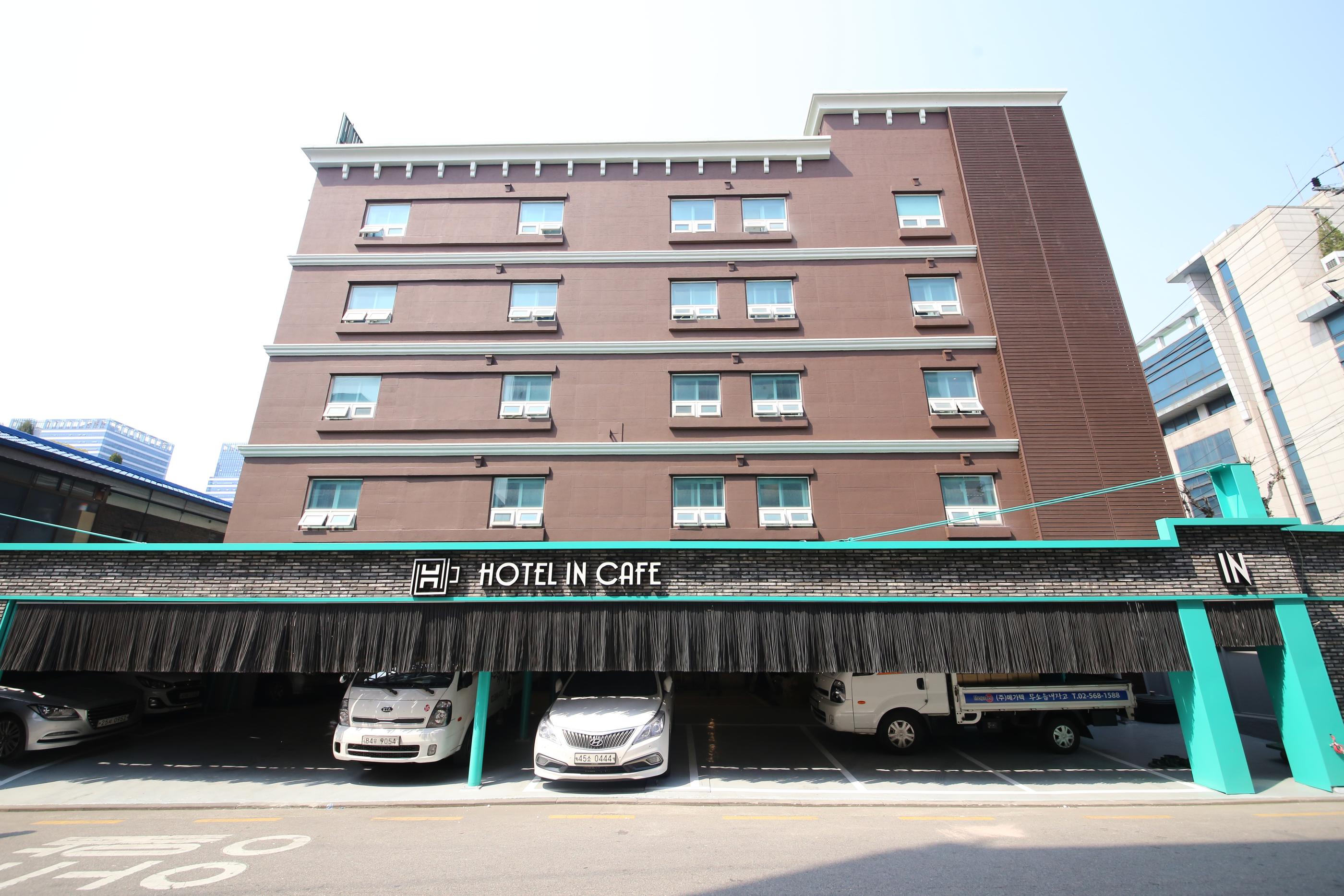 Doksan Hotel In Cafe-10